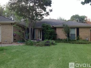 Main picture of 1017 Birchwood Ln