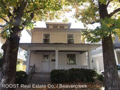 Main picture of 26 W Siebenthaler Ave