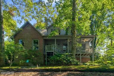 Main picture of 133 Tuhdegwa Way