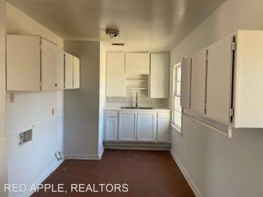 Main picture of 2050 Fannin St