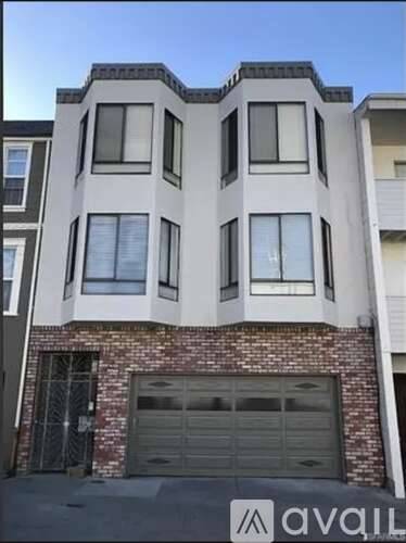 Main picture of 1819 8th Ave