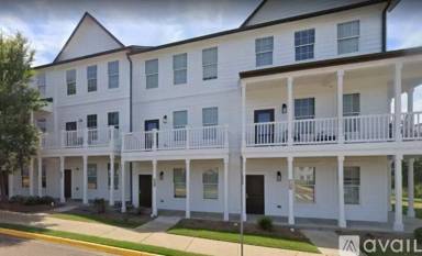 Main picture of 471 Olive Branch Way