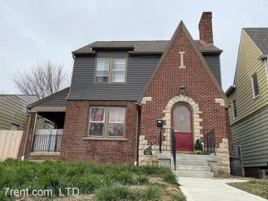 Main picture of 1005 Kelton Ave