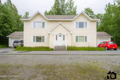Main picture of 500 W Roy Rd