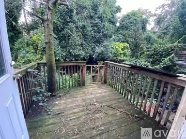 Main picture of 43 Weirfield St