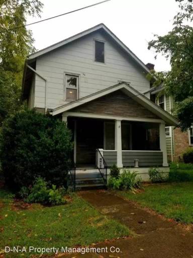 Main picture of 56 Lenox Ave