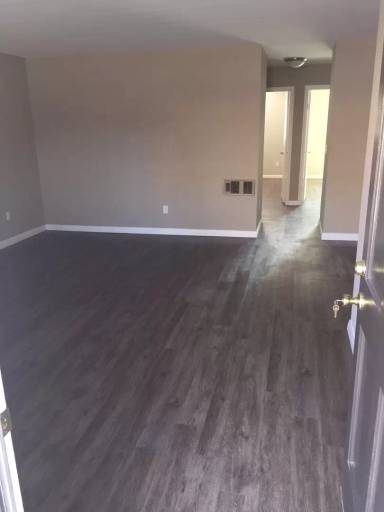 Main picture of 12645 Laurel St