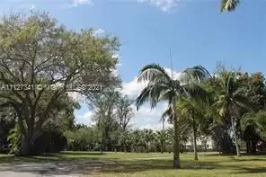 Main picture of Home Biscayne Park Ests