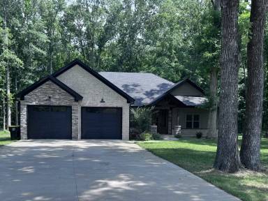 Main picture of 206 Bridgewood Dr
