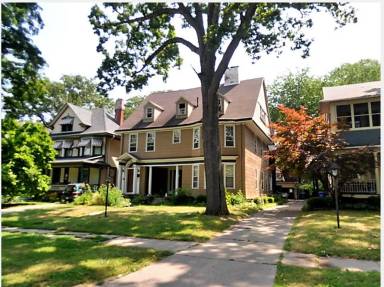 Main picture of 2418 Robinwood Ave