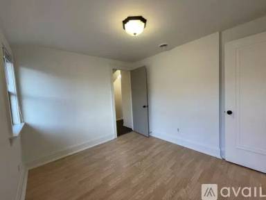 Main picture of 2376 N 56th St
