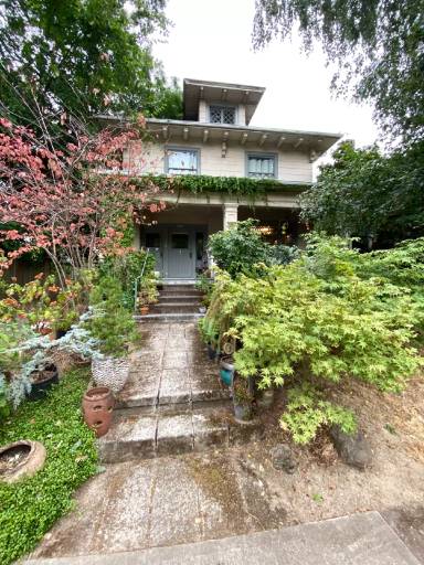 Main picture of 2226 NE 14th Ave