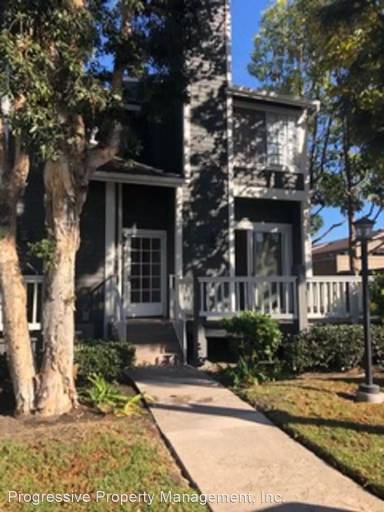 Main picture of 2330 Vanguard Way
