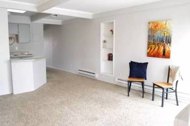Main picture of 804 Stone Mountain Dr