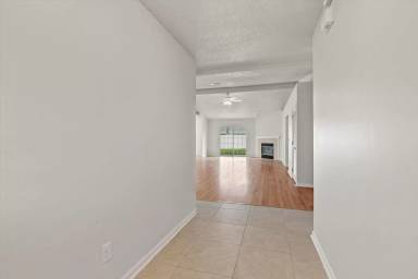 Main picture of 12756 Bentwater Dr