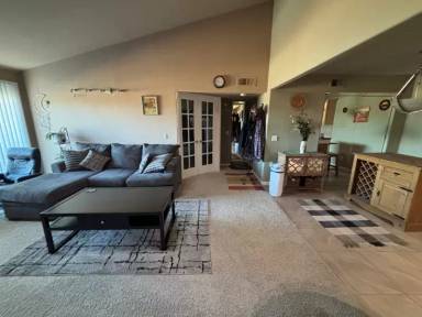 Main picture of 429 Wright St