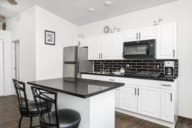 Main picture of 264 Flowerdale Ln