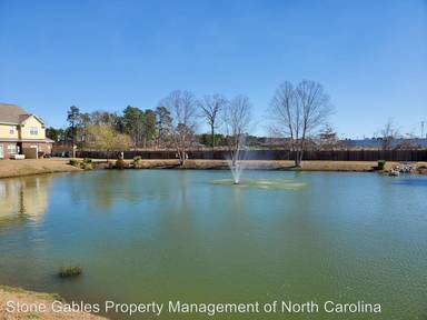 Main picture of 1315 Braybrooke Pl