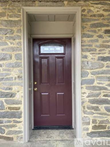 Main picture of 651 Sandhill Rd