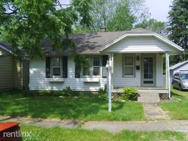 Main picture of 3312 Hoover St