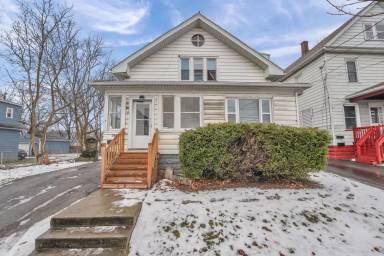 Main picture of 1661 N Goodman St