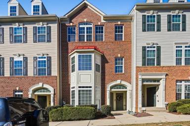 Main picture of 5608 Virginia Ln