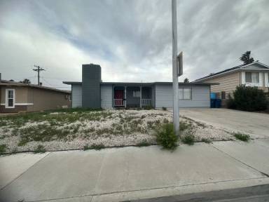 Main picture of 6317 Lawton Ave