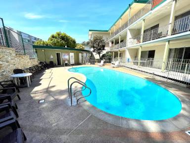 Main picture of 15 Mulberry Ct
