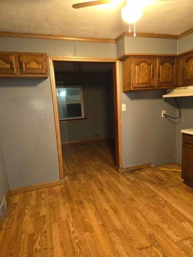 Main picture of 13120 Crennell Ave
