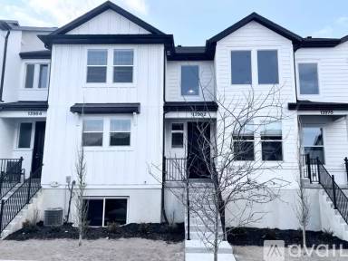 Main picture of Mountain Ridge Townhomes