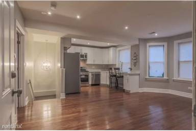 Main picture of 6612 S Kenwood Ave