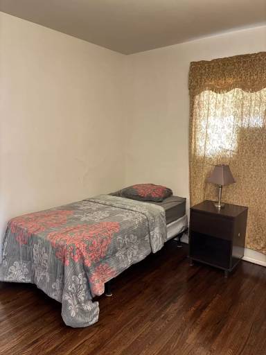 Main picture of 15516 Flatbush Ave