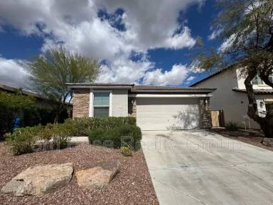 Main picture of 21260 W Almeria Rd