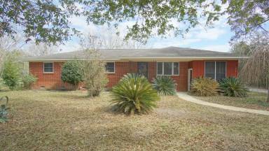 Main picture of 6110 N Blue Angel Pkwy