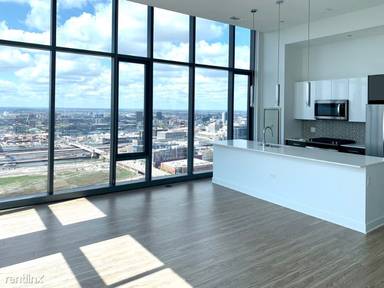 Main picture of The Paragon