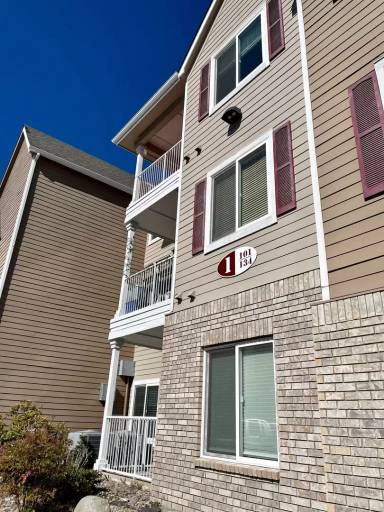 Main picture of Vista Point Apartments