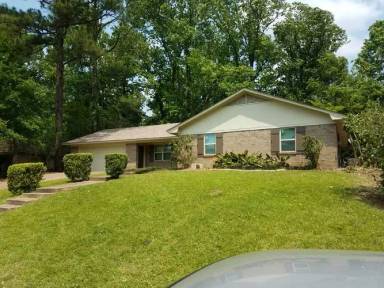 Main picture of 309 Stonegate Dr