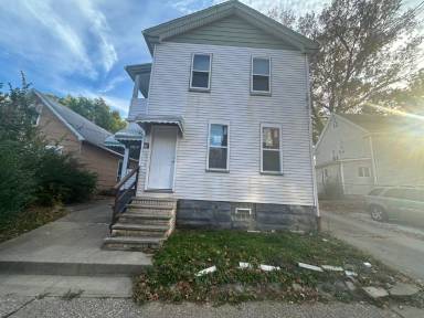 Main picture of 4019 Newark Ave