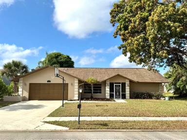 Main picture of 939 Saint Andrews Blvd