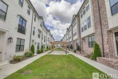 Main picture of 3086 Greenwood Cir