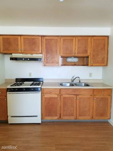 Main picture of 104 Hinchey Ave