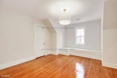 Main picture of 10 Royal St