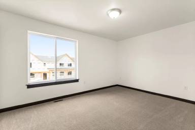 Main picture of 659 Rookery Ln