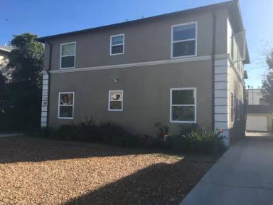 Main picture of 1438 S Sherbourne Dr