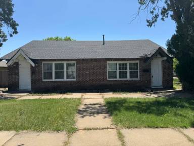 Main picture of 1223 W 16th Ave