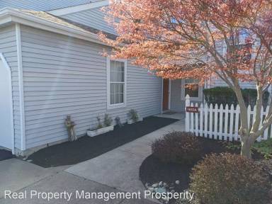 Main picture of 1653A Trellis Cir