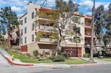Main picture of 1065 Fresno St