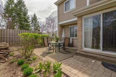 Main picture of 209 W Golfview Ter