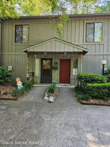 Main picture of 4212 Match Point Dr
