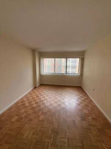Main picture of Woodbury Heights Condominiums